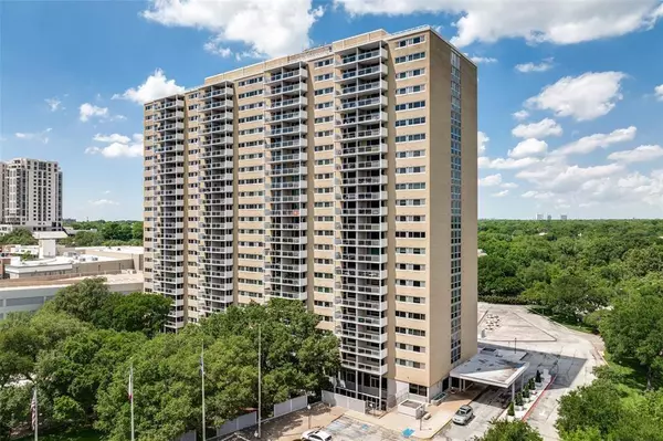 Dallas, TX 75219,3883 Turtle Creek Boulevard #1815
