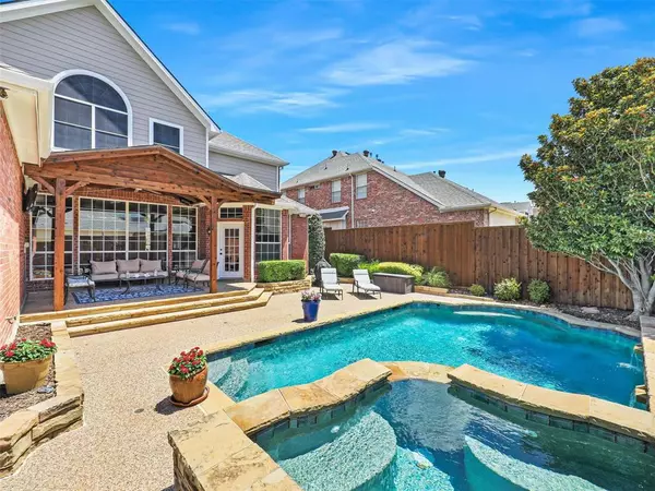 Plano, TX 75025,3824 Lakedale Drive