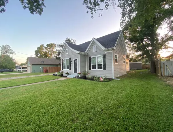 Bonham, TX 75418,1709 Franklin. Avenue