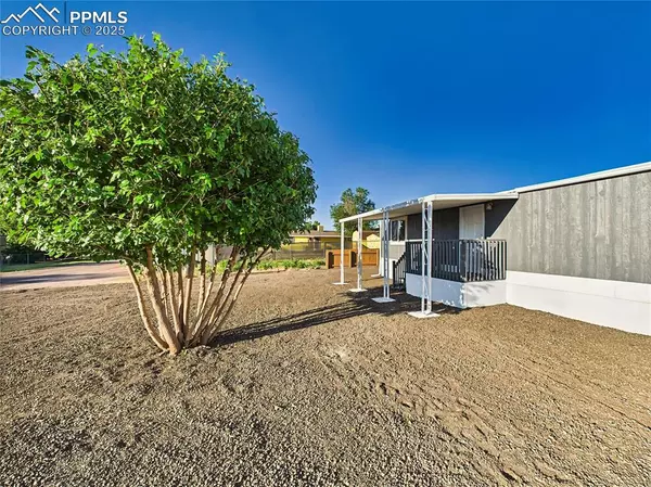 Pueblo, CO 81007,192 E Kipling DR