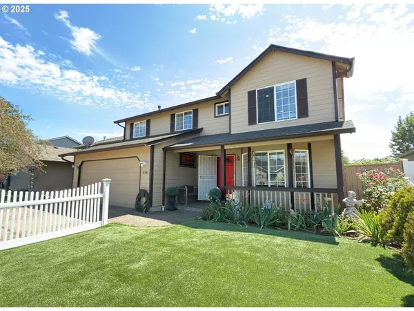 15805 NE 70TH ST, Vancouver, WA 98682