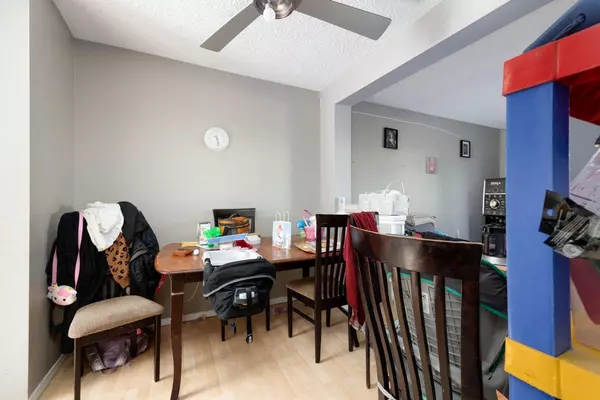 Fort Mcmurray, AB T9H 4S6,600 Signal RD #207