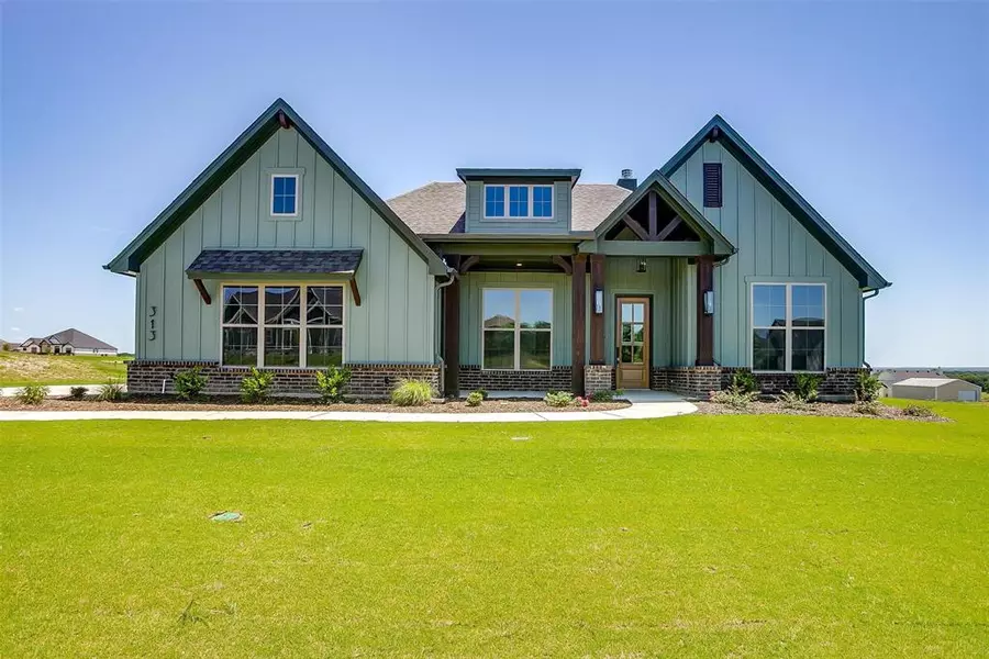 313 Monument Place, Reno, TX 76020