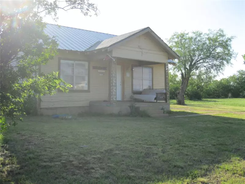 603 N Parks Avenue, Breckenridge, TX 76424