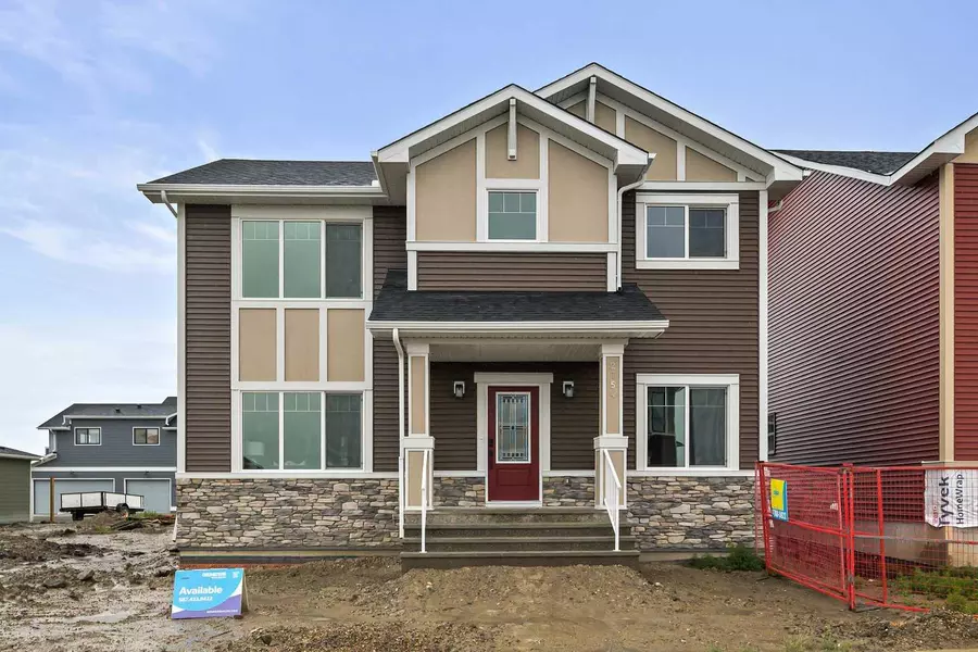 2754 Baywater LNDG SW, Airdrie, AB T4B 5K5