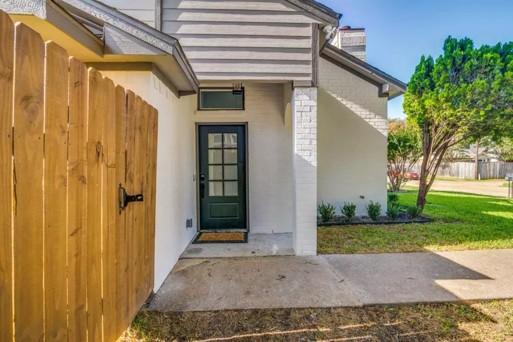 Mesquite, TX 75149,716 Versailles Street