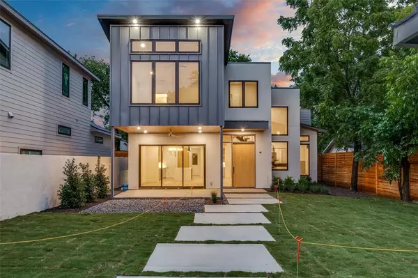 Dallas, TX 75218,8802 Diceman Drive