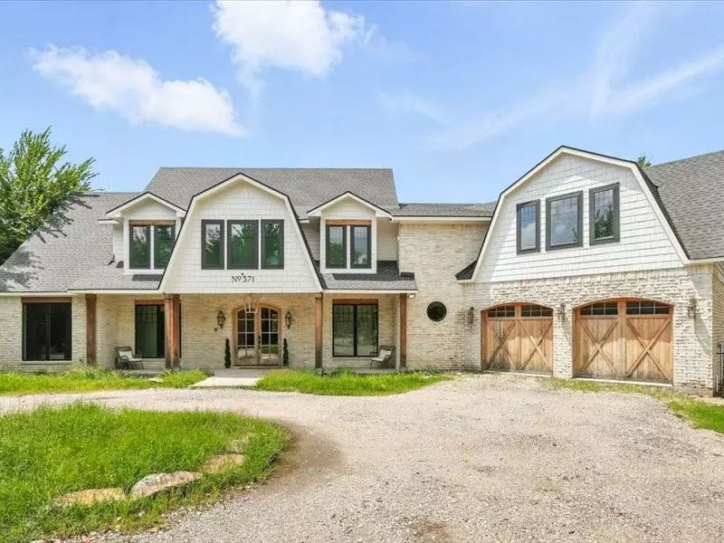 371 S Ring Road, Waxahachie, TX 75165