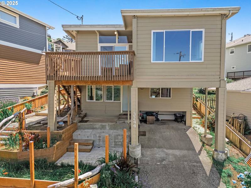 3244 NW OAR DR, Lincoln City, OR 97367
