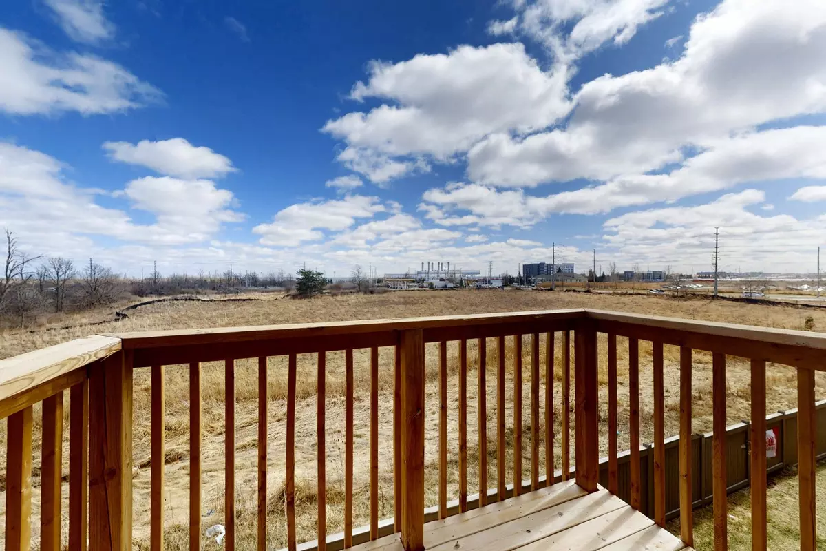 Brampton, ON L6P 4N8,9 Bretlon ST