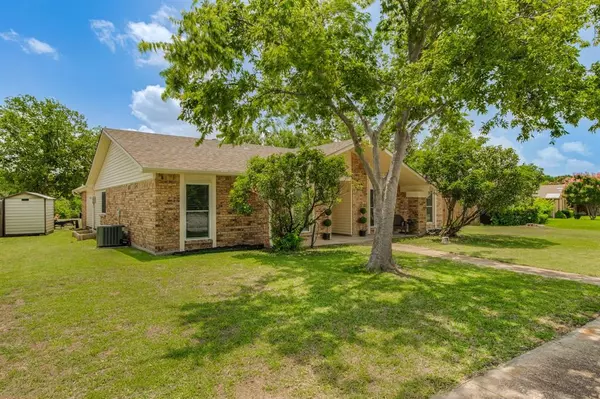 Carrollton, TX 75007,3108 Somerville Lane