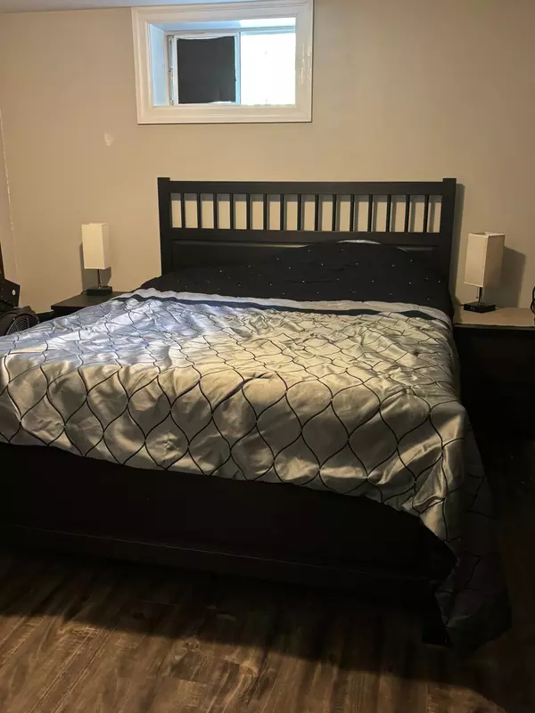 Oshawa, ON L1G 6L4,179 Harmony RD N #Basement