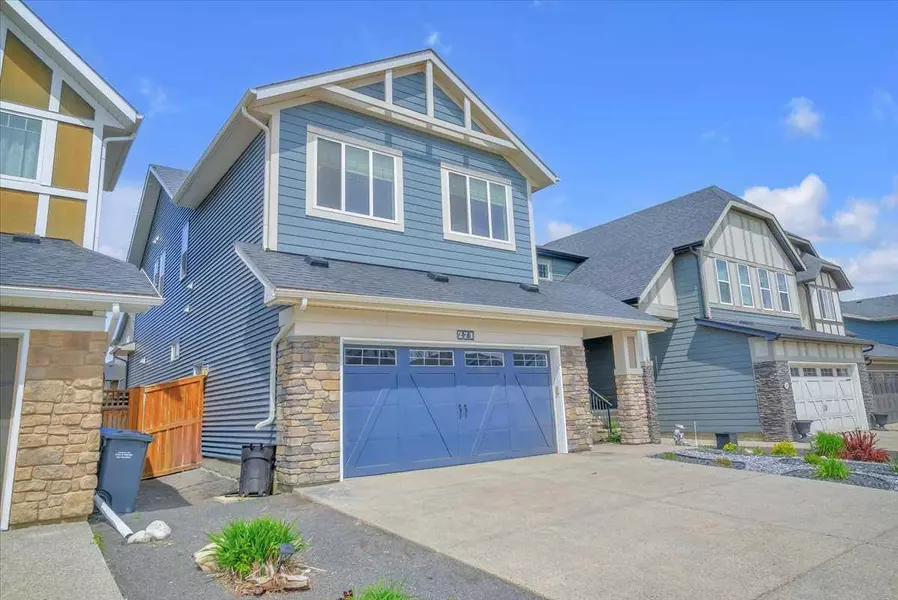 271 Mountainview DR, Okotoks, AB T1S 0N1
