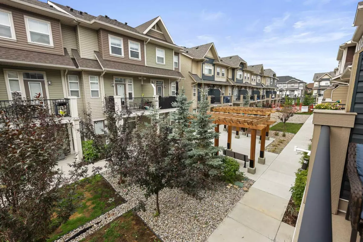 Calgary, AB T2X 4H9,30 Legacy PATH SE
