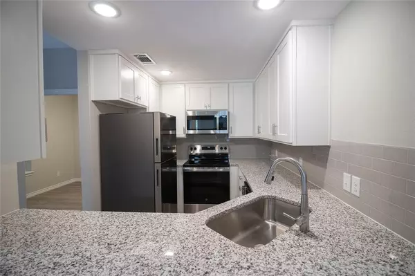 Dallas, TX 75248,5325 Bent Tree Forest Drive #2217