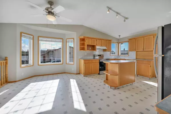 Red Deer, AB T4R 2Z1,165 Duval CRES