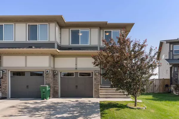 273 Hillcrest RD SW, Airdrie, AB T4B 4K1