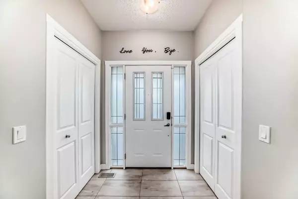 Airdrie, AB T4B 4E4,125 Midtown CT Southwest