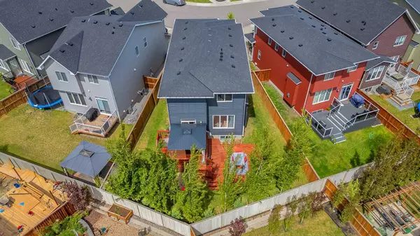 325 Bayview WAY SW, Airdrie, AB T4B 4H3
