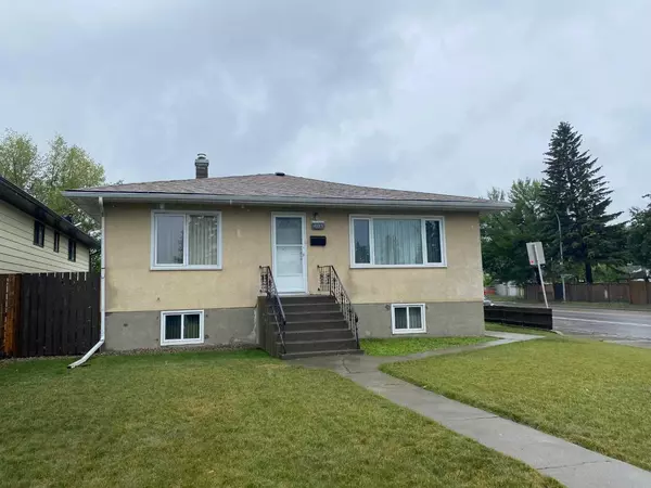 403 25 AVE NE, Calgary, AB T2E 1Y4