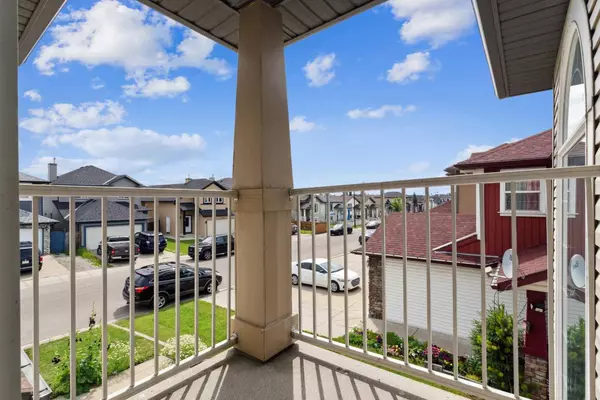 Calgary, AB T3J 4R5,292 Taracove Estate DR NE