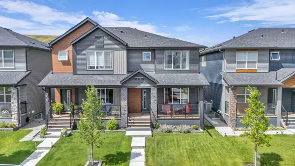 Calgary, AB T2X4Y8,315 Wolf Creek WAY SE