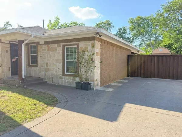 Lewisville, TX 75057,533 Pine Street