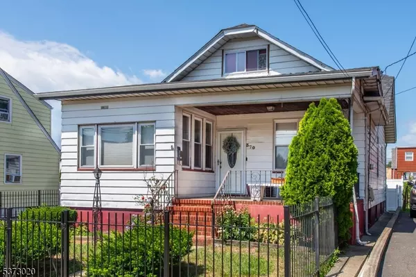 370 E 24Th St, Paterson City, NJ 07514