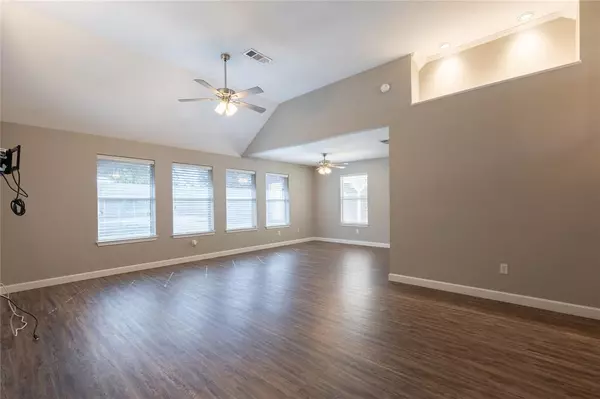 Granbury, TX 76048,1502 Spanish Trail Drive