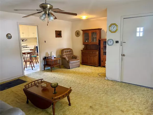 Denison, TX 75020,1732 W Elm Street