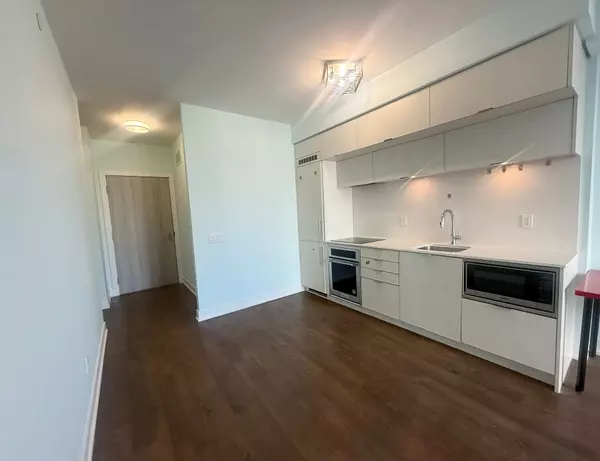 Toronto C01, ON M5T 0C9,80 Vanauley ST #610
