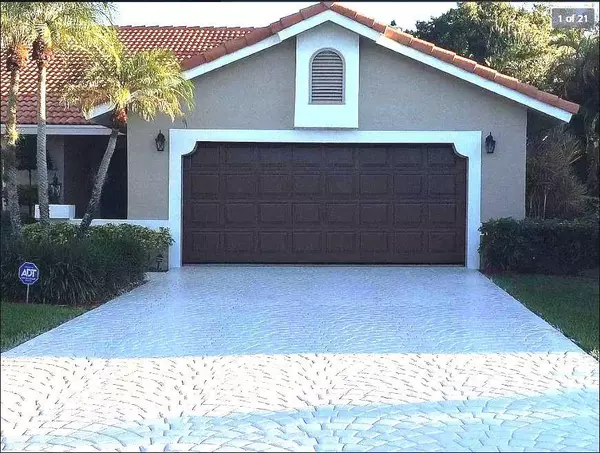 4207 NW 70th Ln, Coral Springs, FL 33065