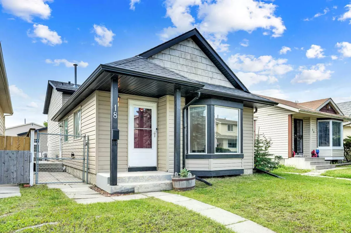 Calgary, AB T2B 2W8,18 Erin Ridge RD SE