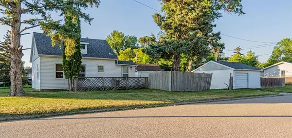 100 16th ST, Portage La Prairie, MB R1N 2W8
