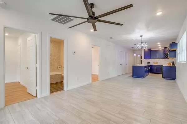 Fort Worth, TX 76164,2406 Gould Avenue