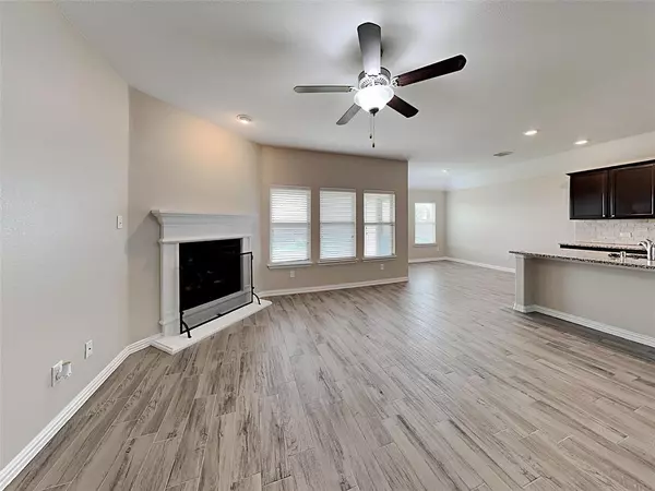 Princeton, TX 75407,909 Silverbell Street