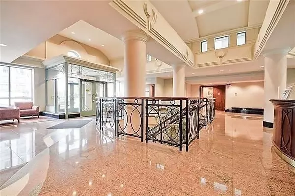 Toronto C14, ON M2M 4L5,29 Pemberton AVE #1210