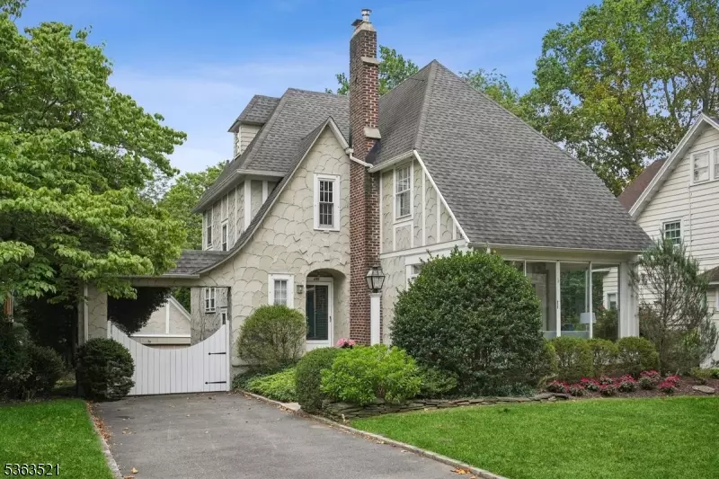 Bloomfield Twp., NJ 07003,649 Ridgewood Ave