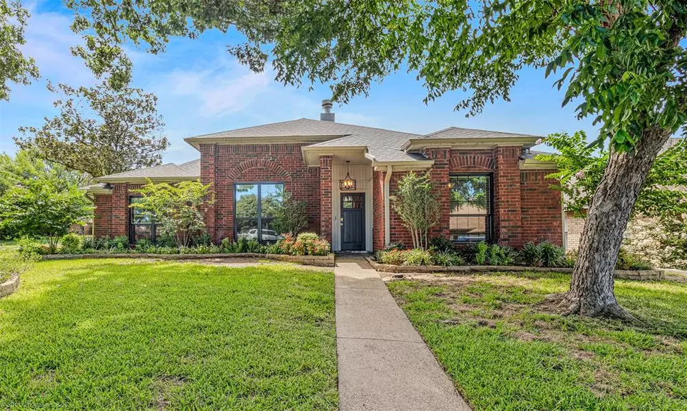 1802 Grayson Avenue, Mesquite, TX 75181