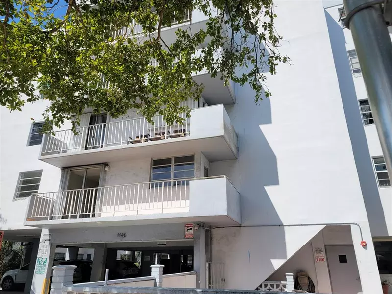 1145 Normandy Dr #206, Miami Beach, FL 33141