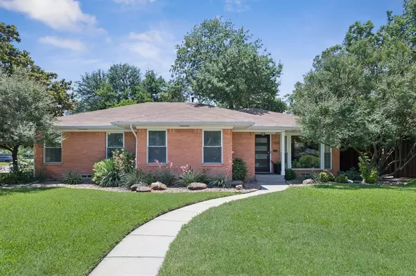 Dallas, TX 75214,7103 Westbrook Lane
