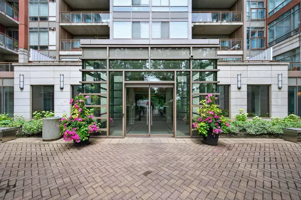 Toronto C01, ON M5V 3K8,500 Queens Quay N/A W #916E