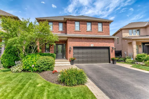 71 Commando CT, Hamilton, ON L0R 2H6