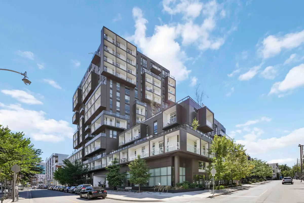 Toronto C01, ON M5T 2H9,80 Vanauley ST #1115