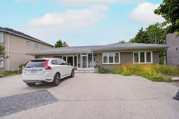 Toronto E05, ON M1W 1A7,134 Fairglen AVE
