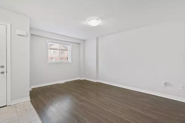 Niagara Falls, ON L2H 0M6,6118 Kelsey CRES #23