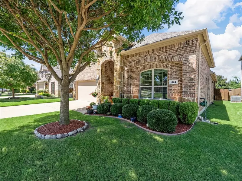 212 Fisk Lane, Mckinney, TX 75072