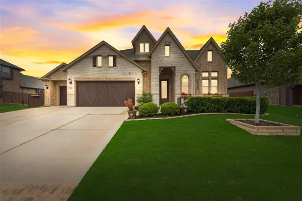 749 Copperleaf Drive, Midlothian, TX 76065