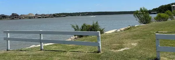 Granbury, TX 76048,744 E Bluebonnet Drive
