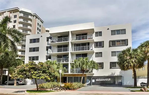 1605 Bay Rd #304,  Miami Beach,  FL 33139